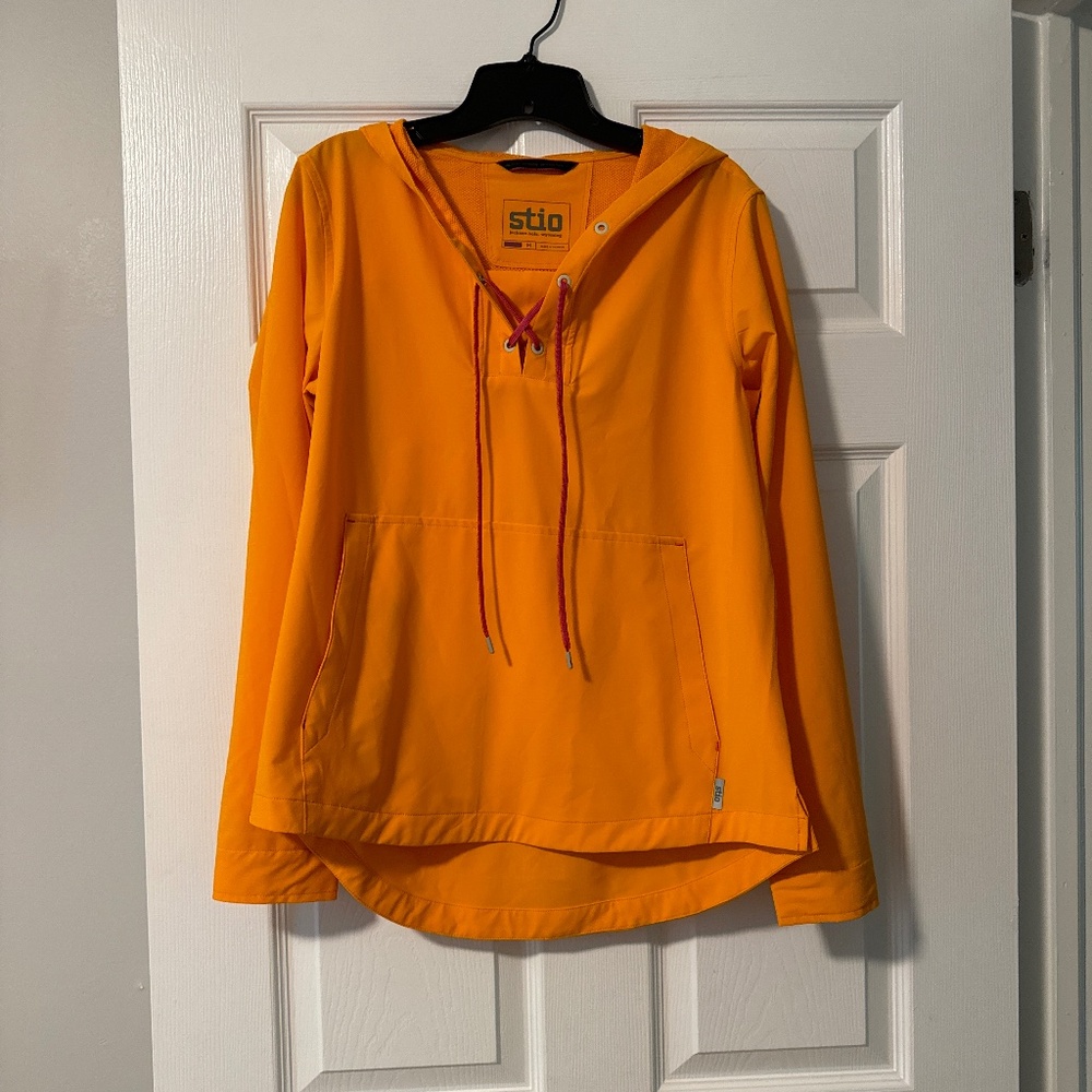 NWOT Stio Women’s Pullover Hooded Windbreaker size M